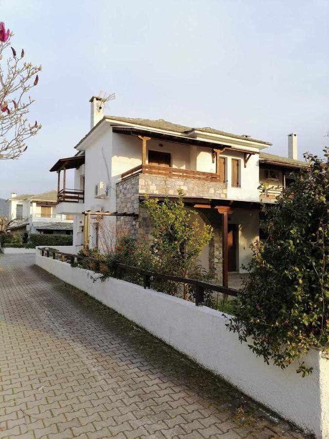 Harmony Seaside Apartments Koropi Bagian luar foto