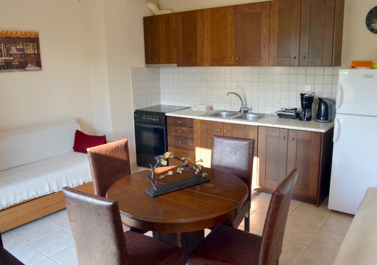 Harmony Seaside Apartments Koropi Bagian luar foto