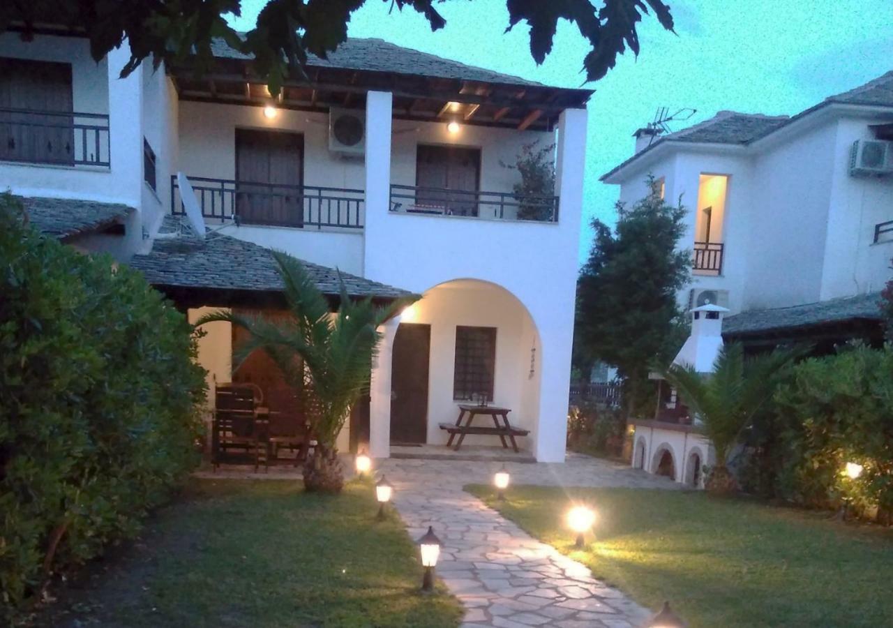 Harmony Seaside Apartments Koropi Bagian luar foto